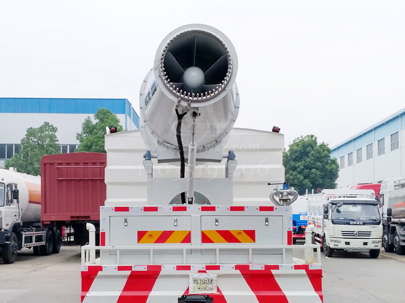 60-80���h����F��