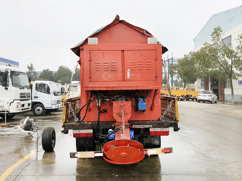 �|�L�p����4�������}�C С����ѩ�����C