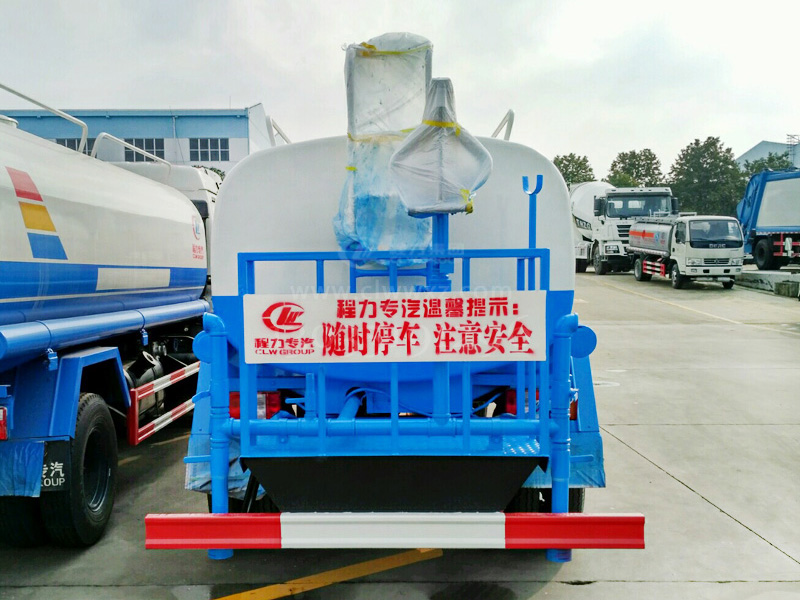 5����ˮ܇ ����С��֮��3�G������܇