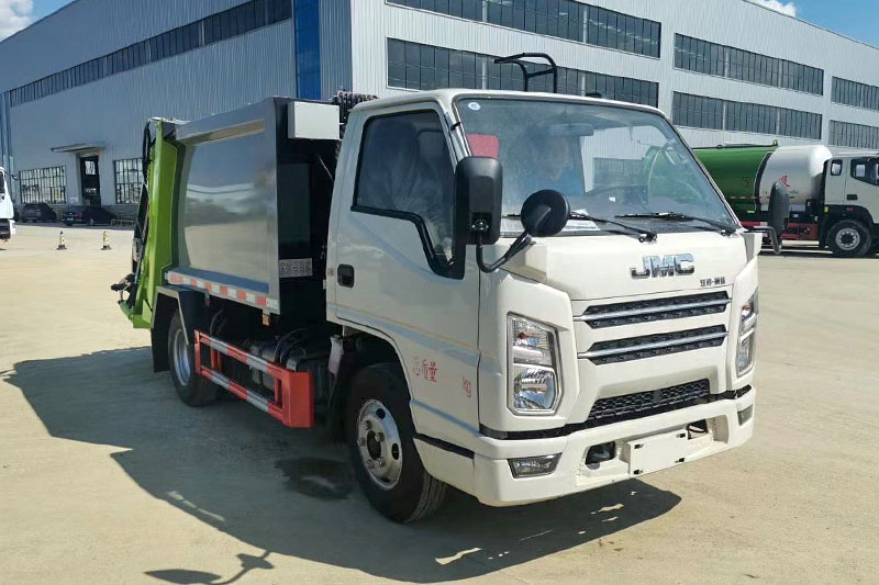 ���4���{�Ɖ��s����܇