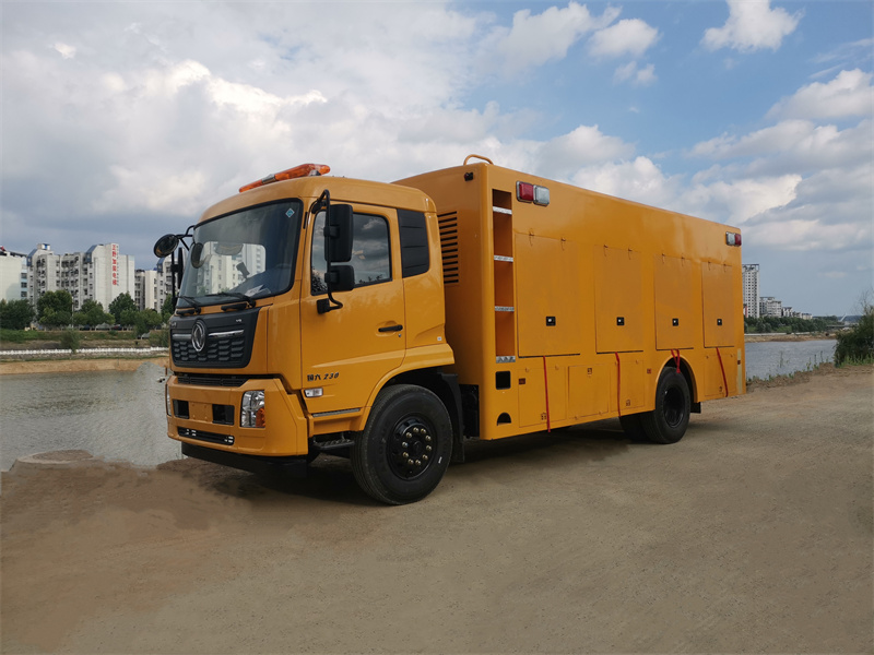 ���\3000����ˮ܇