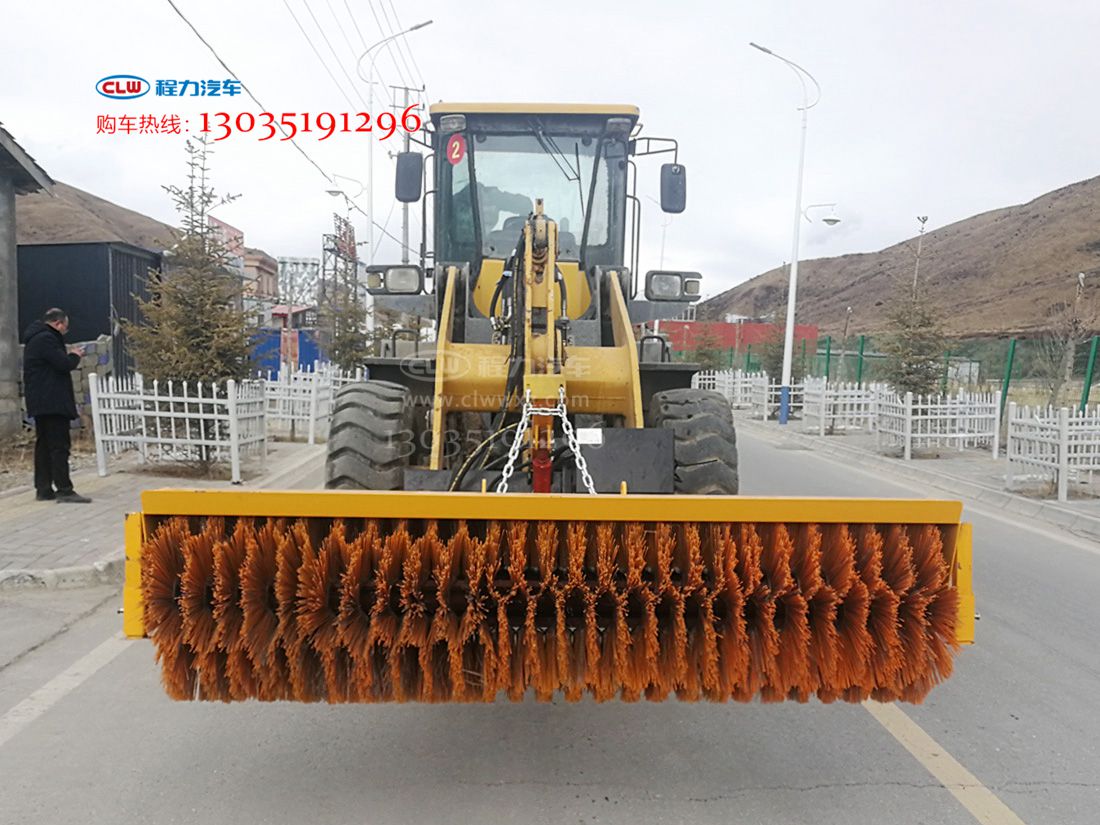 �P܇���b��ѩ�L-��С�P܇��ɼ��b