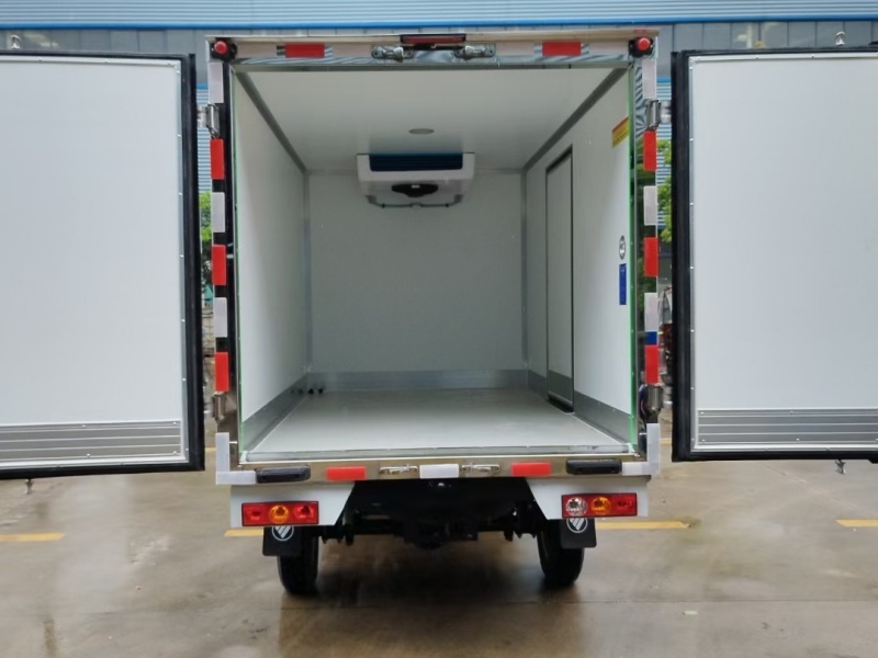 ��������1.5�����������܇2.8��܇��